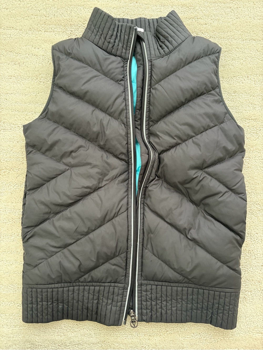 Ivivva Girl’s Quilted Black Puffer Vest